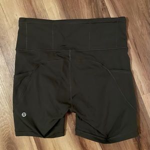 Lululemon Fast and Free Short 6"